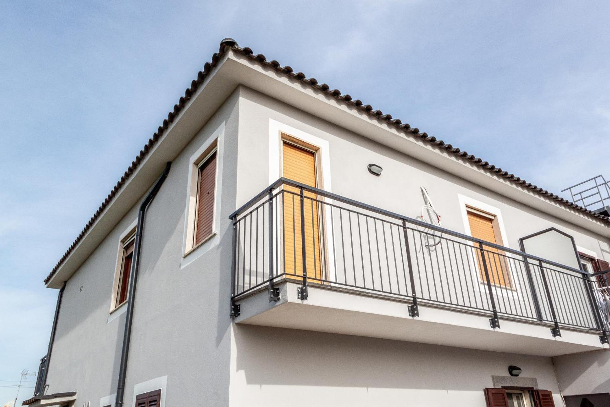 A Casa Di Marco Guesthouse - Apt Di Ciampino E Stazione Per Roma Marino Exterior foto